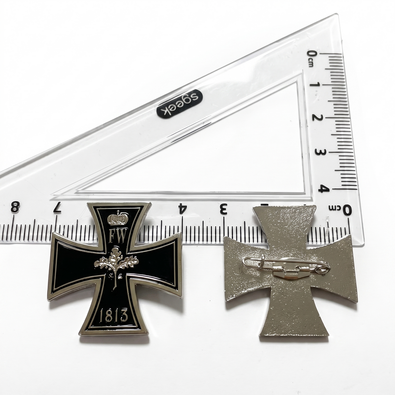 Imperial German Era 1813 Iron Cross Military History Badge Replica