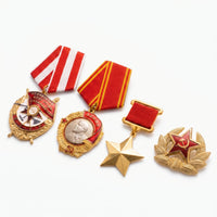 FREECROWS USSR WWII Medal Set - Military Awards Hero of the Soviet Union, Red Banner Medal, Red Star Hat Pin & Order of Lenin Medal Set Replicas