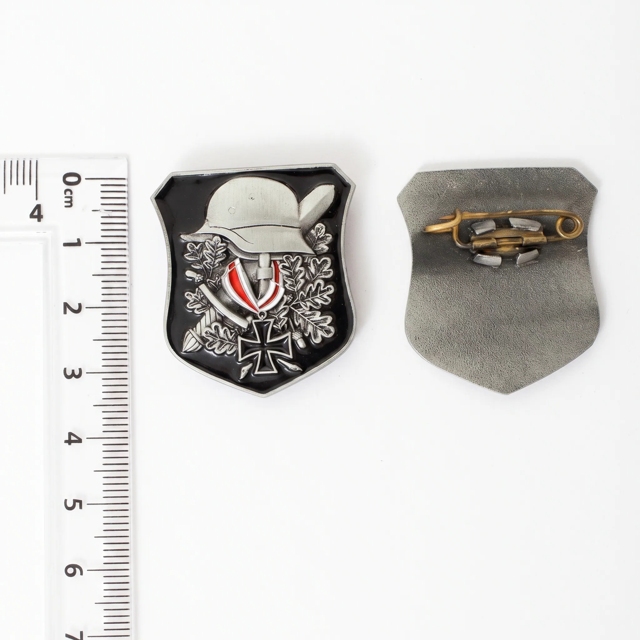 WW1 German Der Stahlhelm Iron Cross Military Emblem Pin Badge Replica