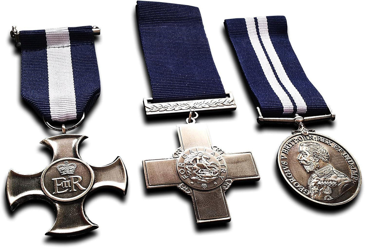 Distinguished Service Cross - George Cross - Distinguished Service Medal Navy Set Replica